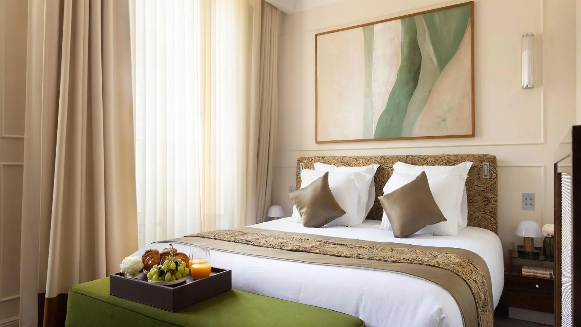 Palais Bourbon Hotel - Room 34 - 2P - Invalides Paris
